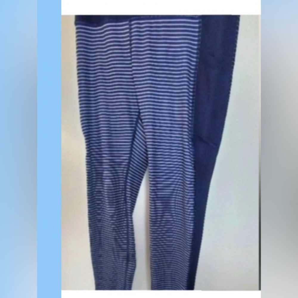 Gap Navy Compression Leggings